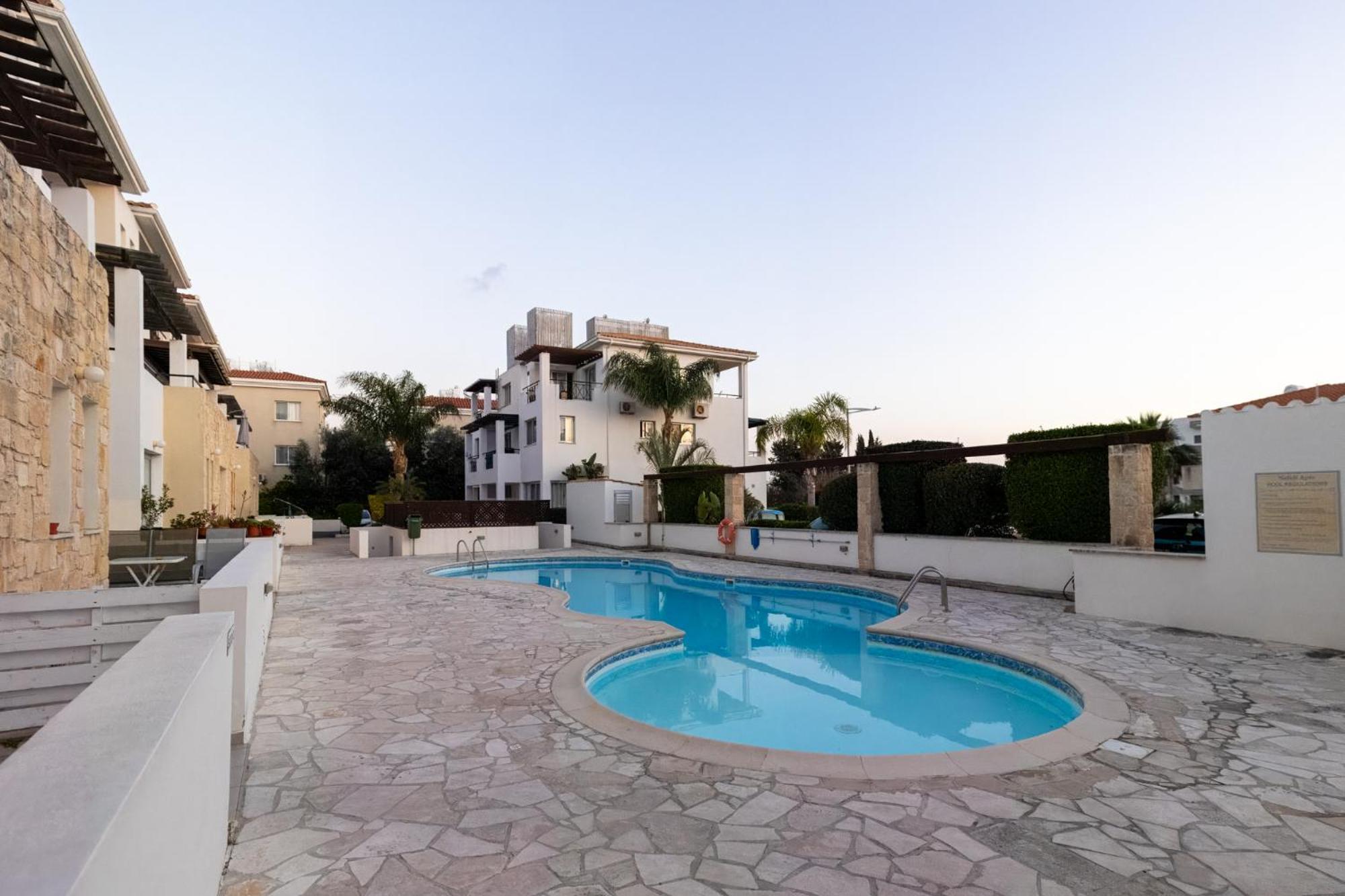 Nefeli Blue-Horizon 2B, Pool, Suites, Big Balconies Pafos Exterior foto