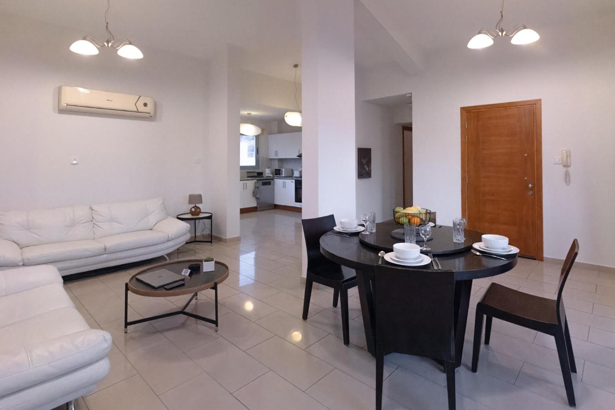 Nefeli Blue-Horizon 2B, Pool, Suites, Big Balconies Pafos Exterior foto