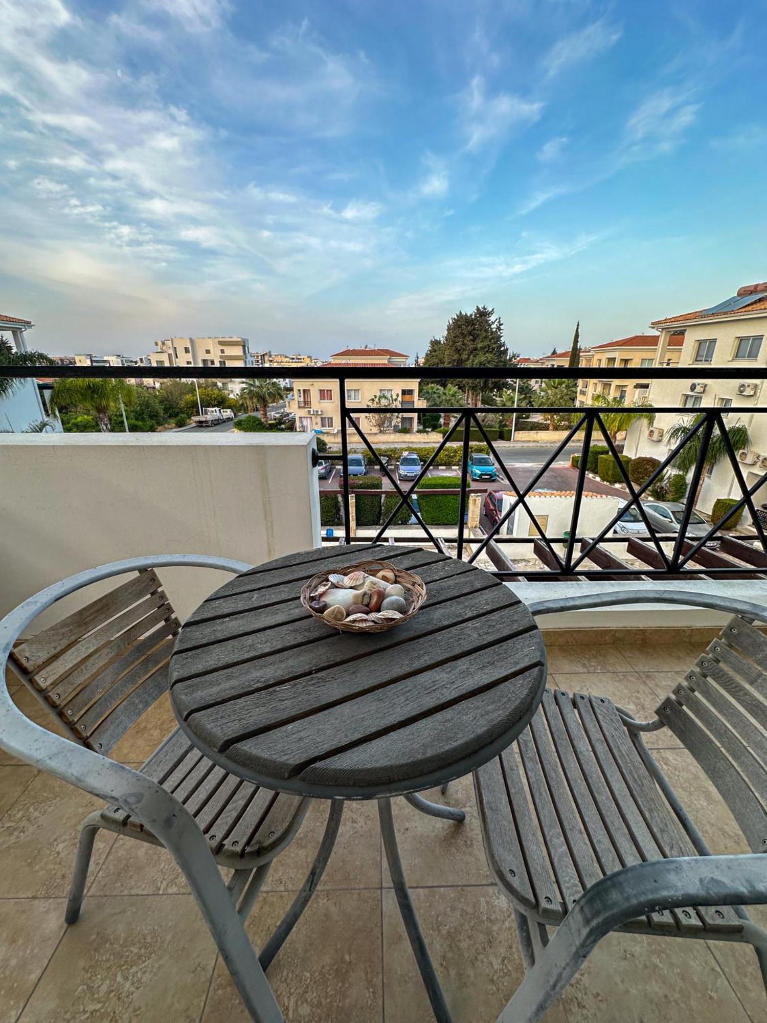 Nefeli Blue-Horizon 2B, Pool, Suites, Big Balconies Pafos Exterior foto
